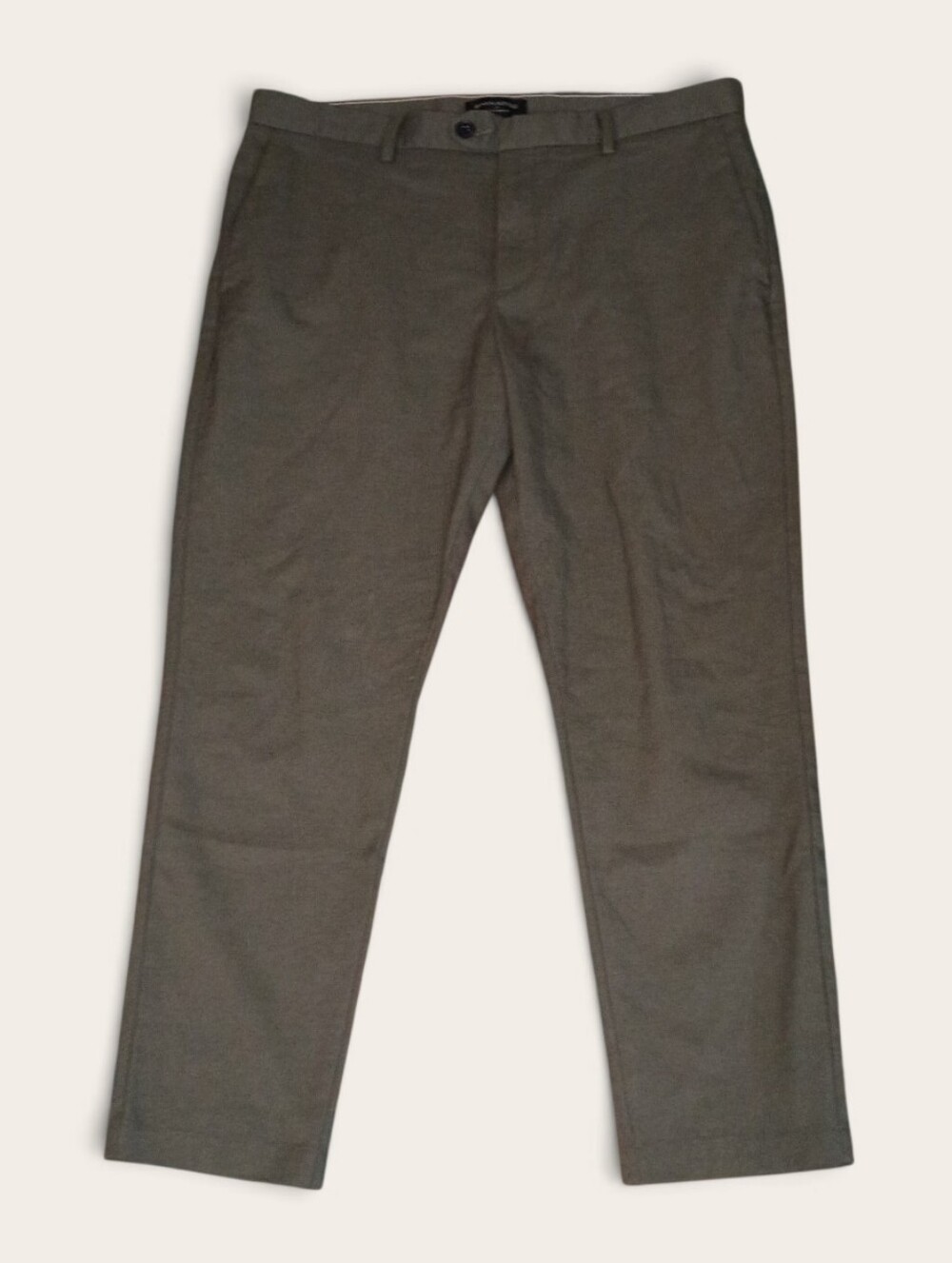 Banana Republic Men's Slim Chinos in Olive